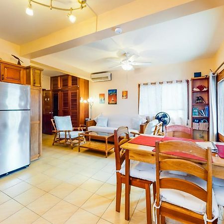 Coral Reef Condo San Pedro  Bagian luar foto