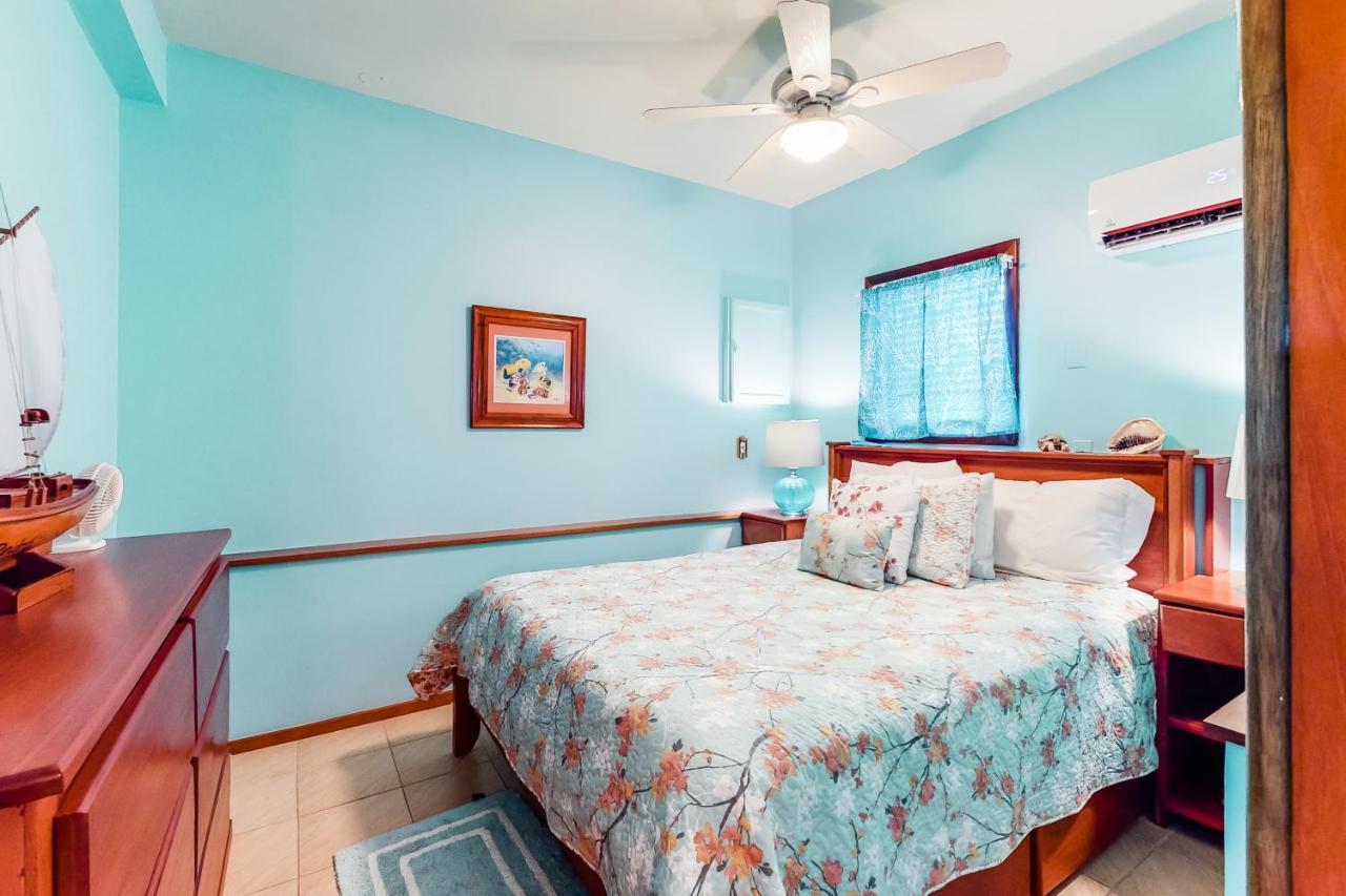 Coral Reef Condo San Pedro  Bagian luar foto