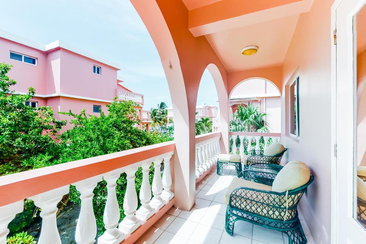 Coral Reef Condo San Pedro  Bagian luar foto