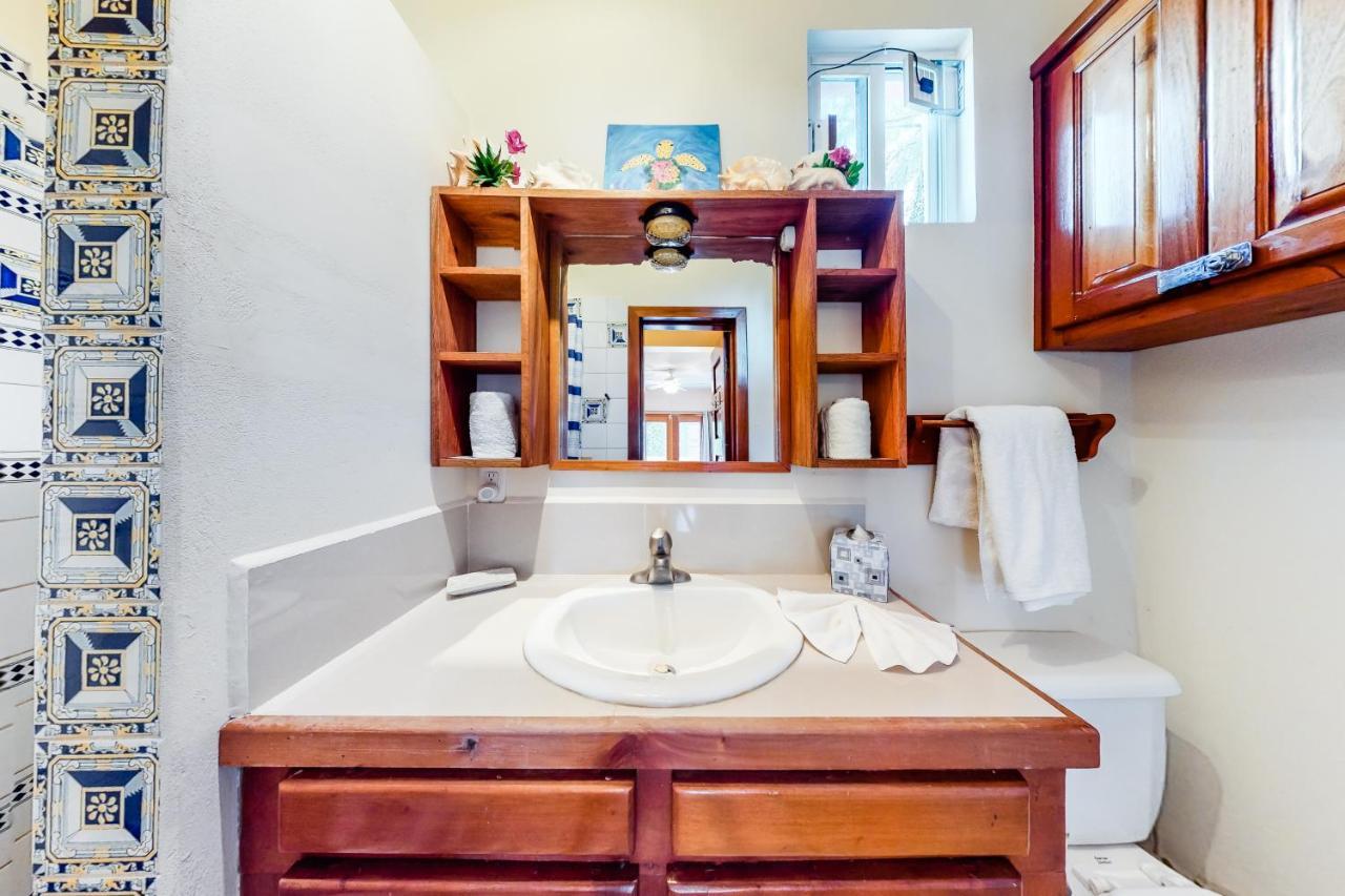 Coral Reef Condo San Pedro  Bagian luar foto
