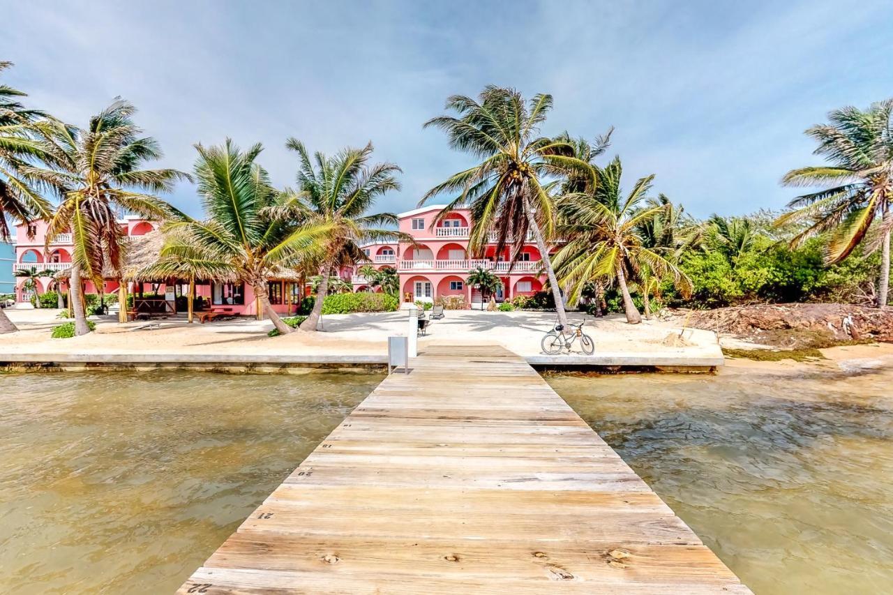 Coral Reef Condo San Pedro  Bagian luar foto